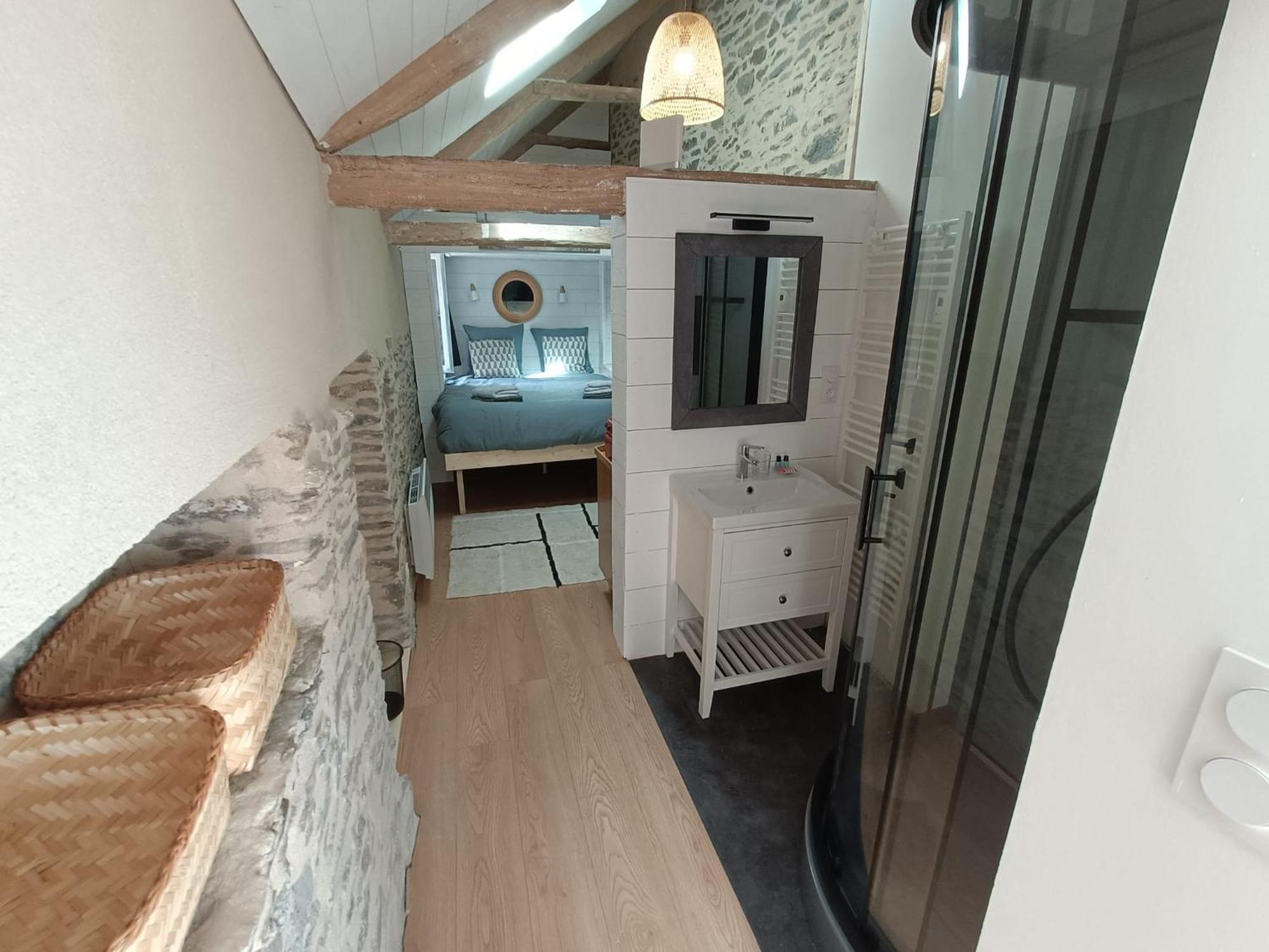 La Seigneurie Des Ondes Hotel Saint Benoit des Ondes Bagian luar foto